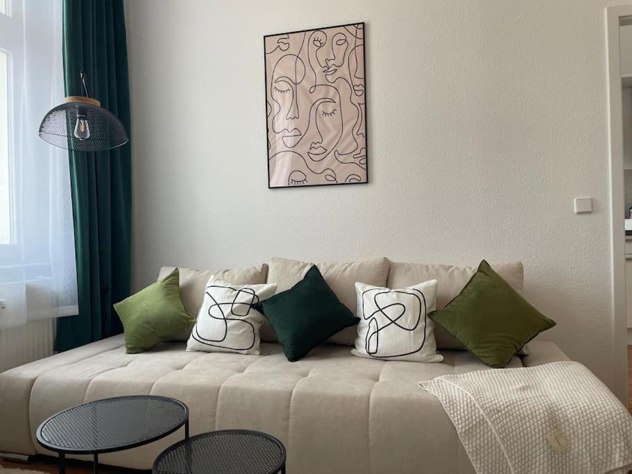 Lucky Ls12 - Vollausstattung - Zentrum - Grosse Kueche - 2 - Smart-tv Apartment Magdeburg